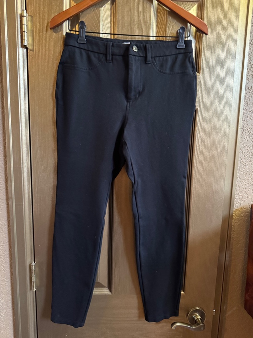 Lauren Conrad Black Slim Ponte Knit Pants